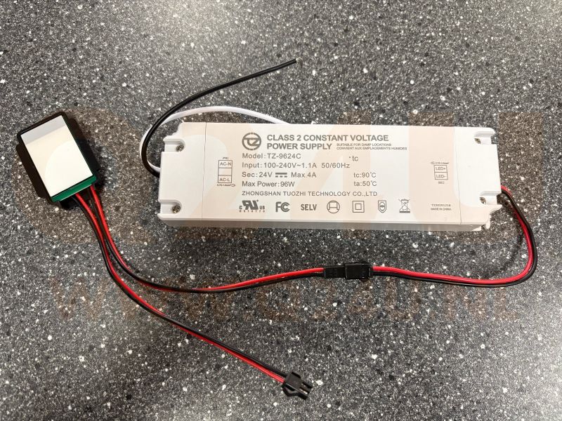 Q24U 24V 96W LED-Treiber mit Touch-Dimmer – Q24U TZ-9624C – Spiegelbeleuchtung